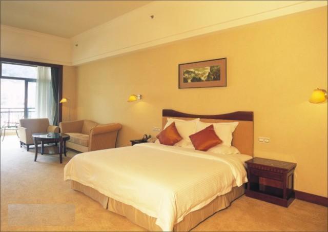 ג'יאנגמן Phoenix Hotel Wuyi חדר תמונה