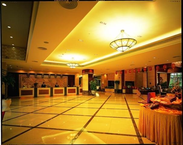 ג'יאנגמן Phoenix Hotel Wuyi מראה חיצוני תמונה