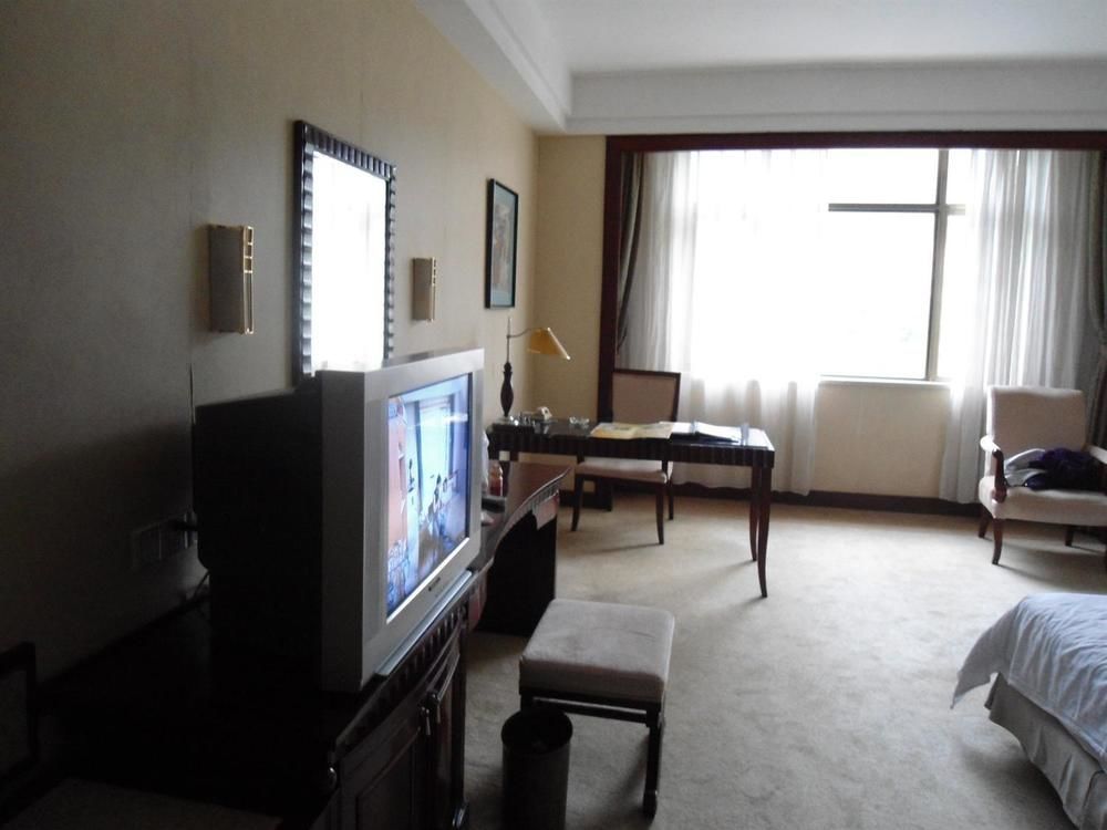 ג'יאנגמן Phoenix Hotel Wuyi מראה חיצוני תמונה